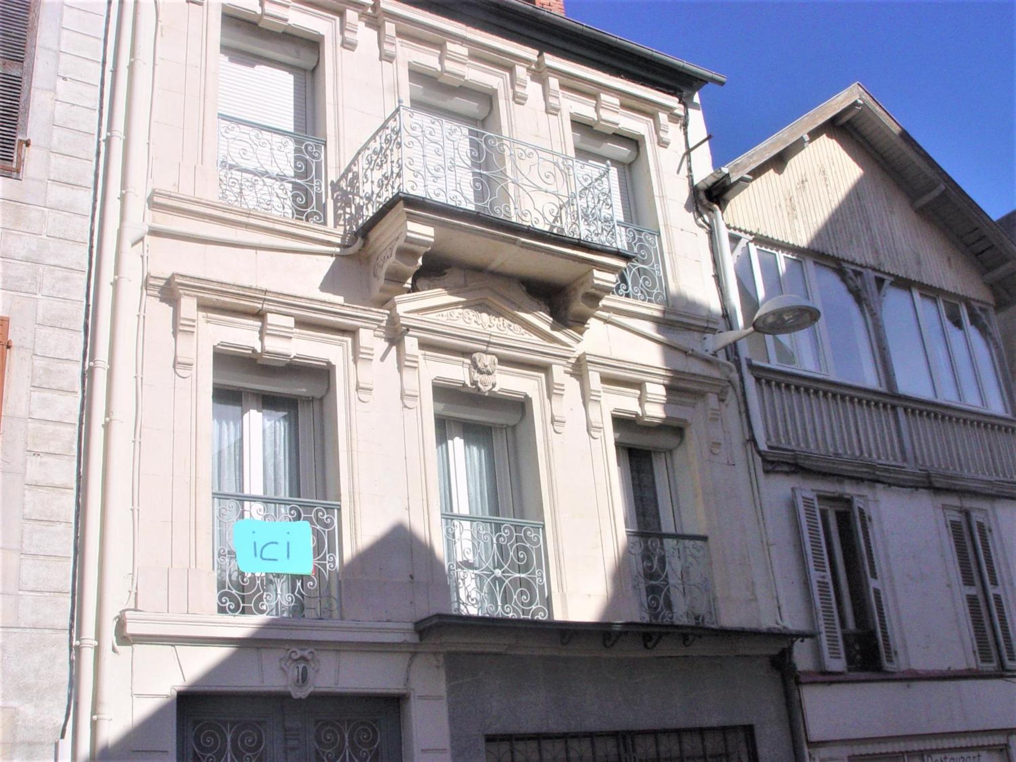 דירות Joli T2 Bagneres De Bigorre Centre מראה חיצוני תמונה